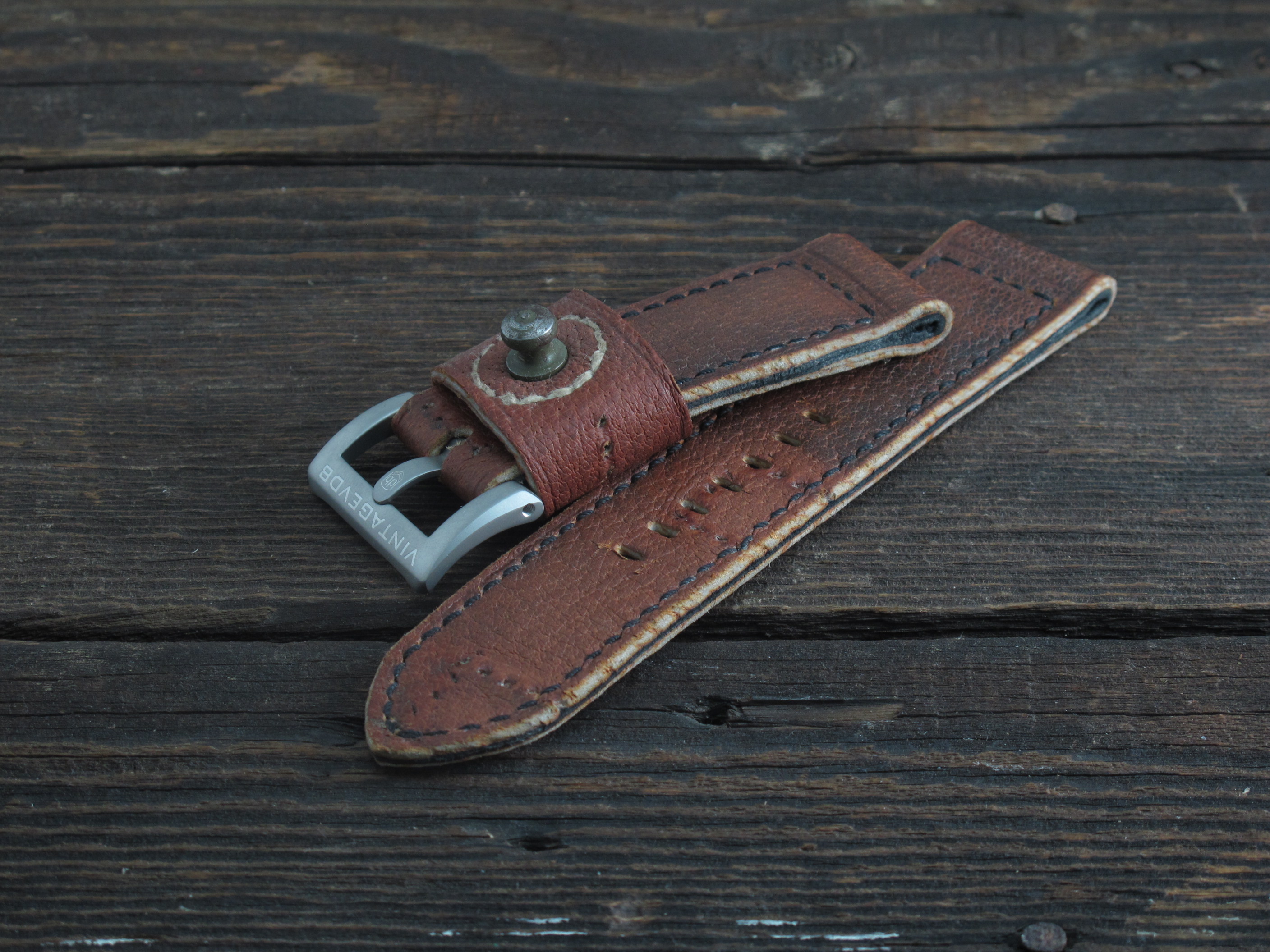 "Ammo II" handmade leather strap - Image 3