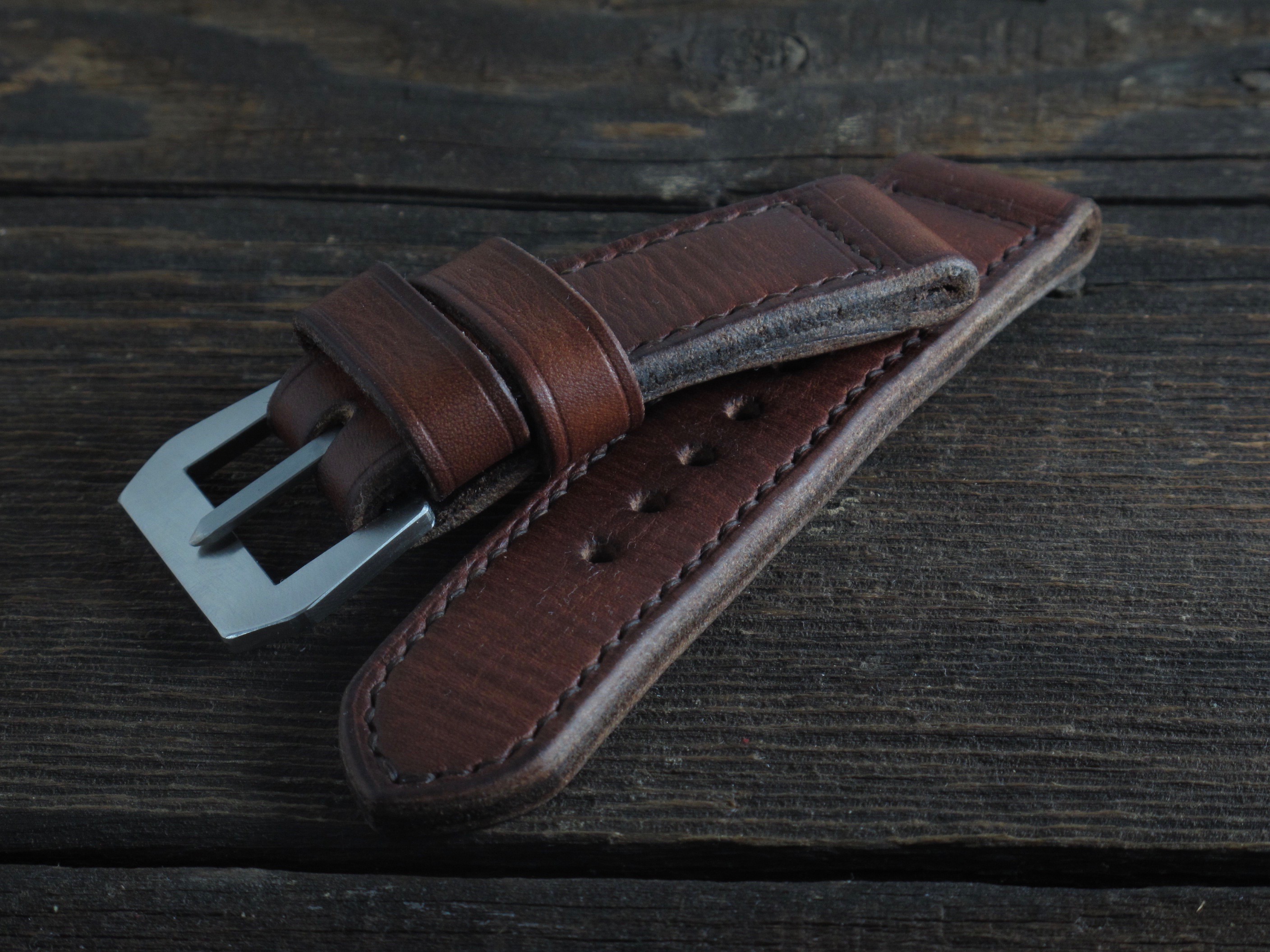 "Flottiglia" handmade leather strap - Image 3