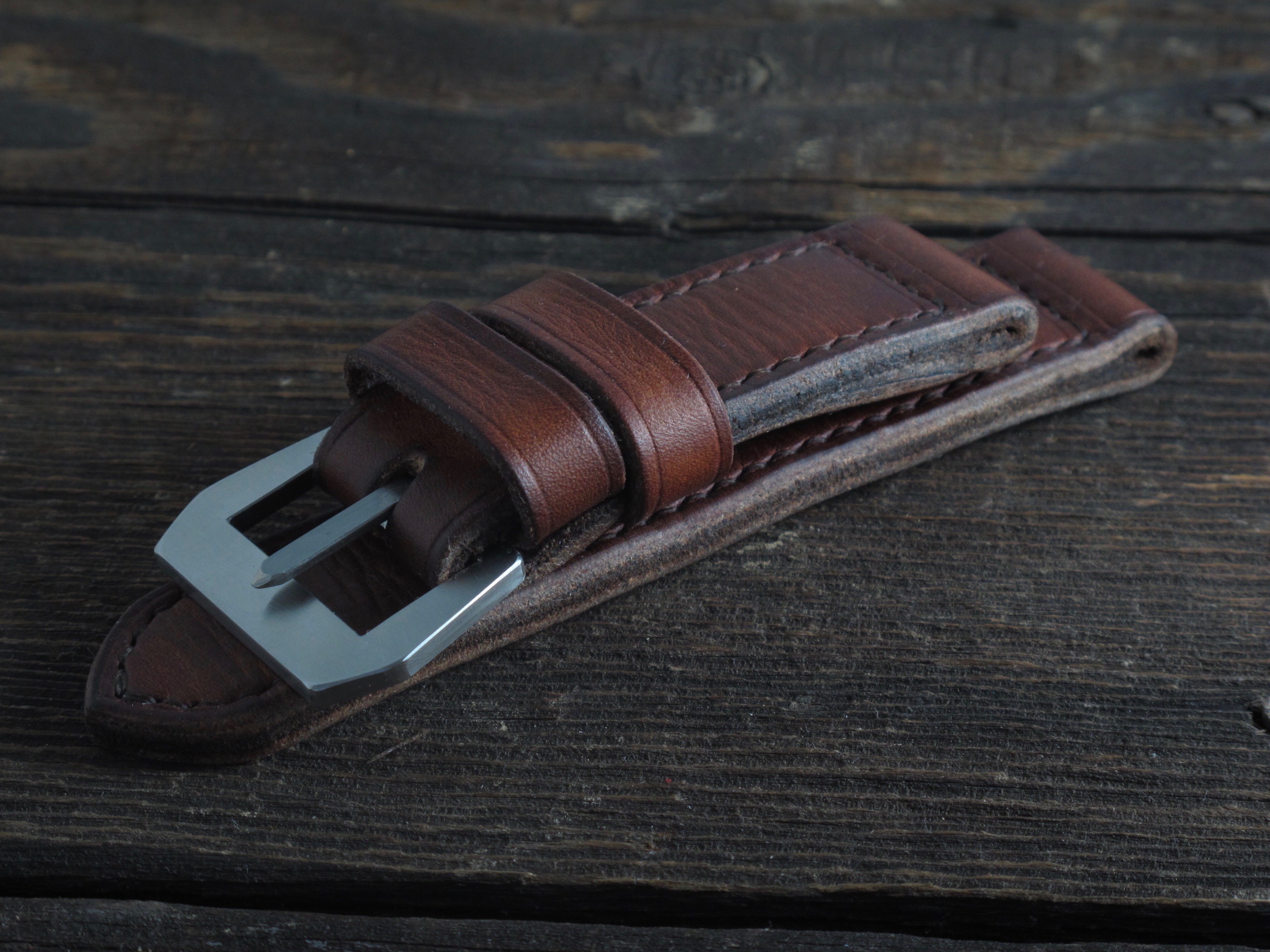 "Flottiglia" handmade leather strap - Image 5