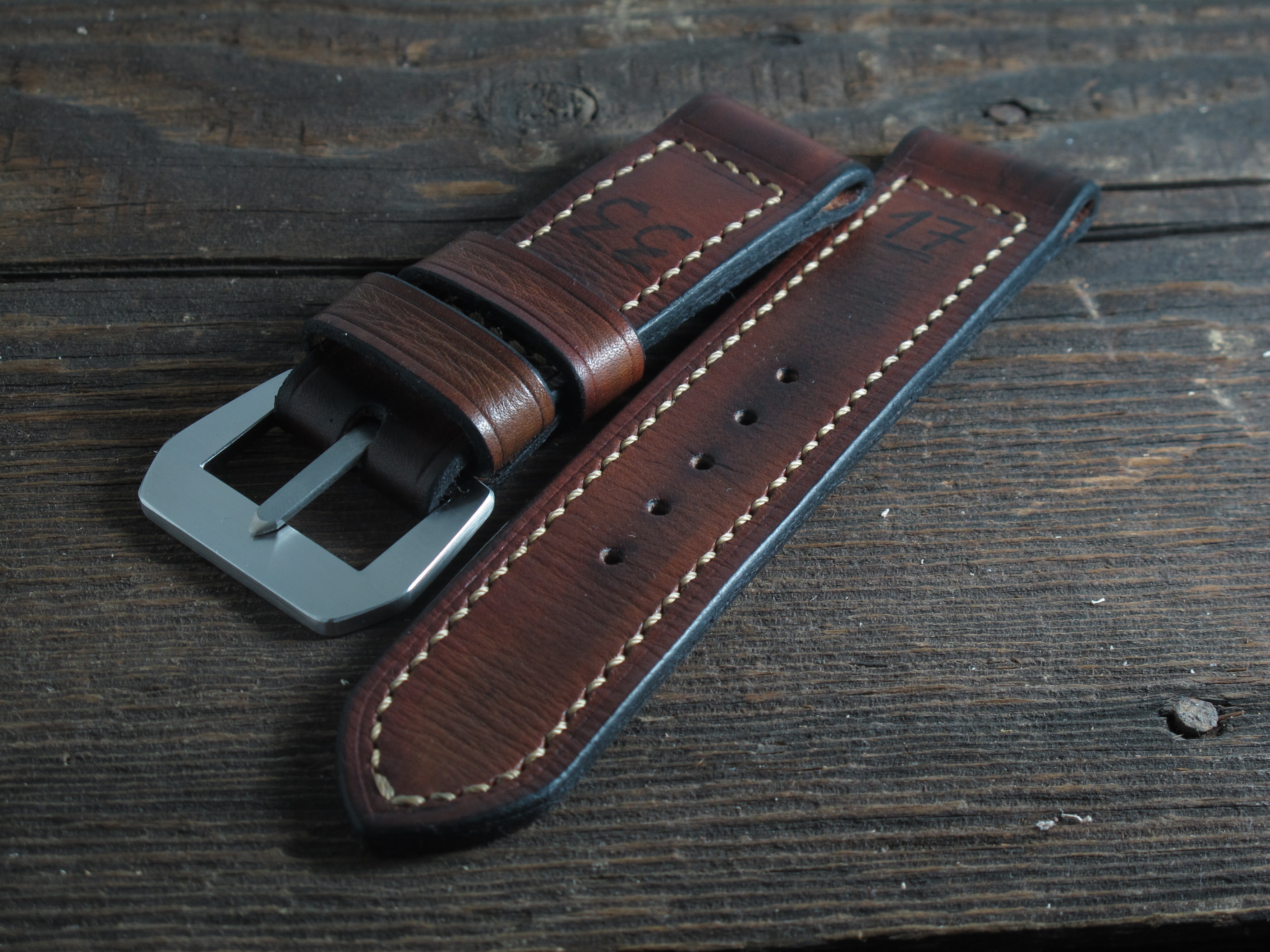 "Historica" handmade leather strap - Image 2