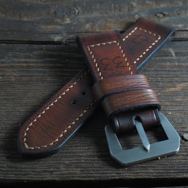 "Historica" handmade leather strap