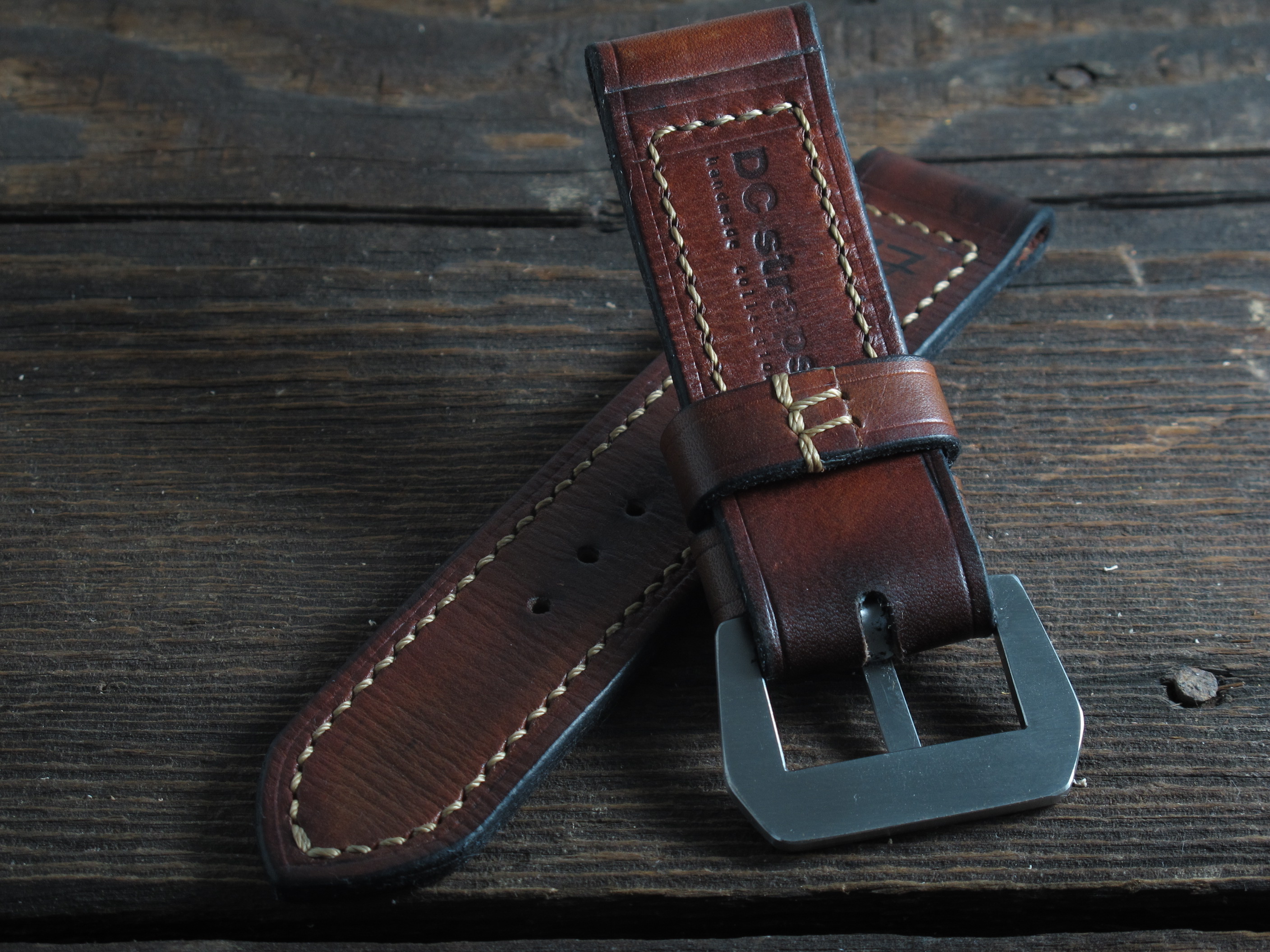 "Historica" handmade leather strap - Image 5
