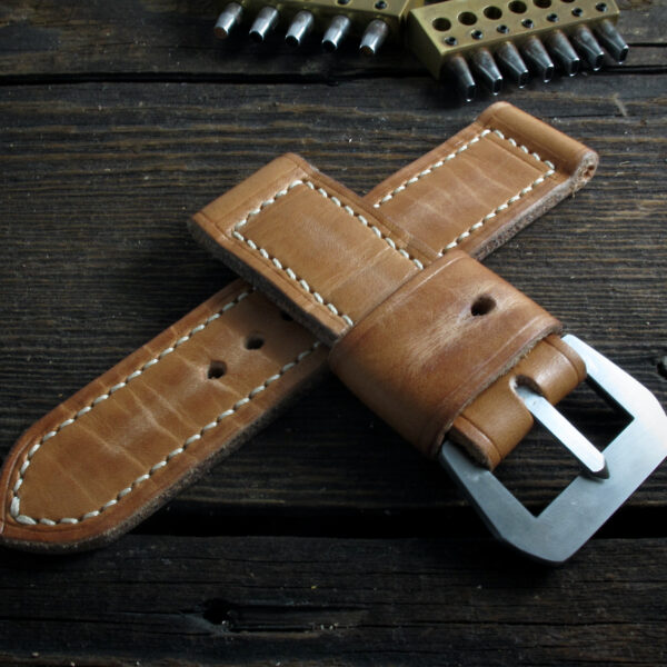 "Legend One" handmade leather strap