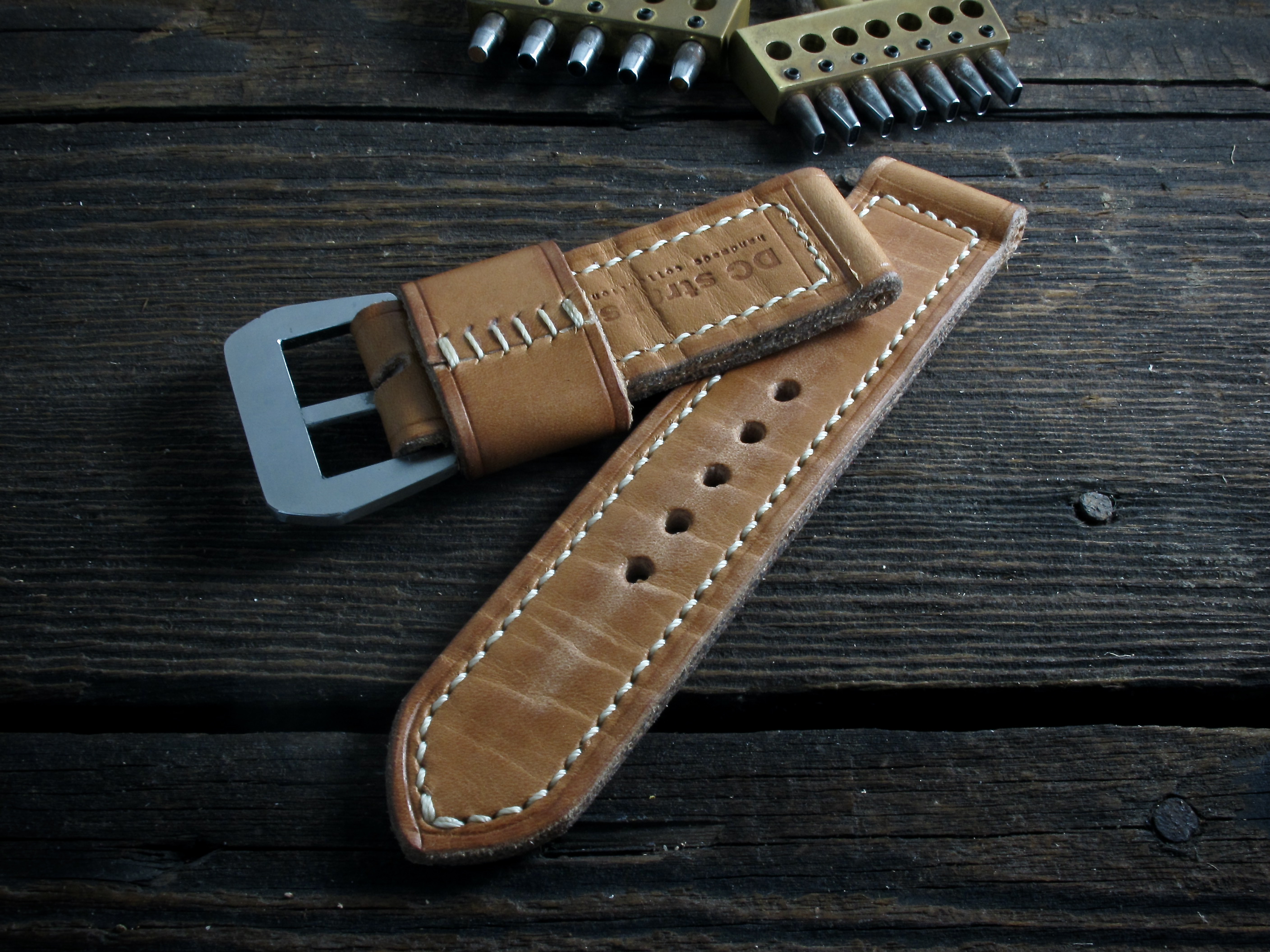 "Legend One" handmade leather strap - Image 5