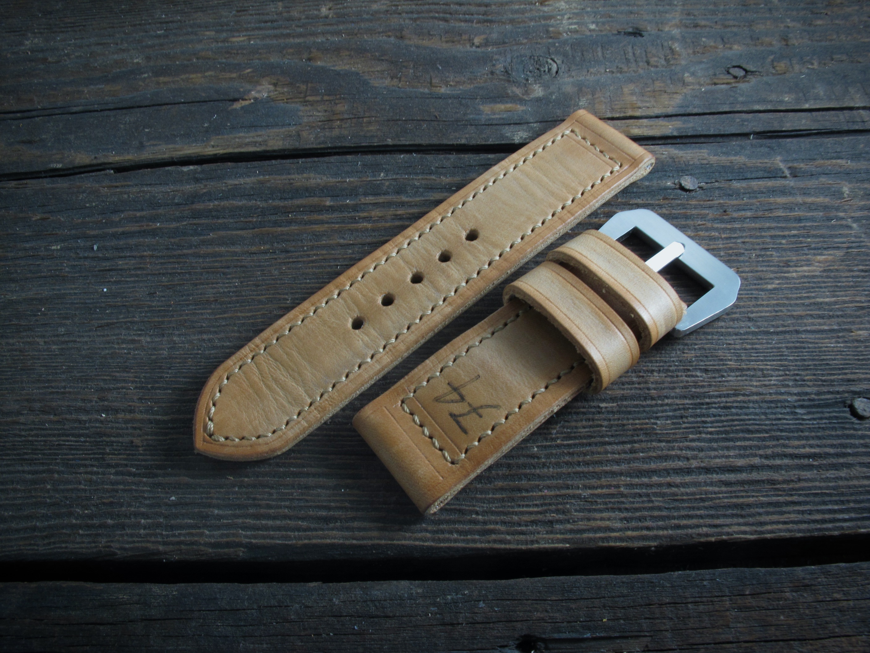 "74" handmade leather strap - Image 3