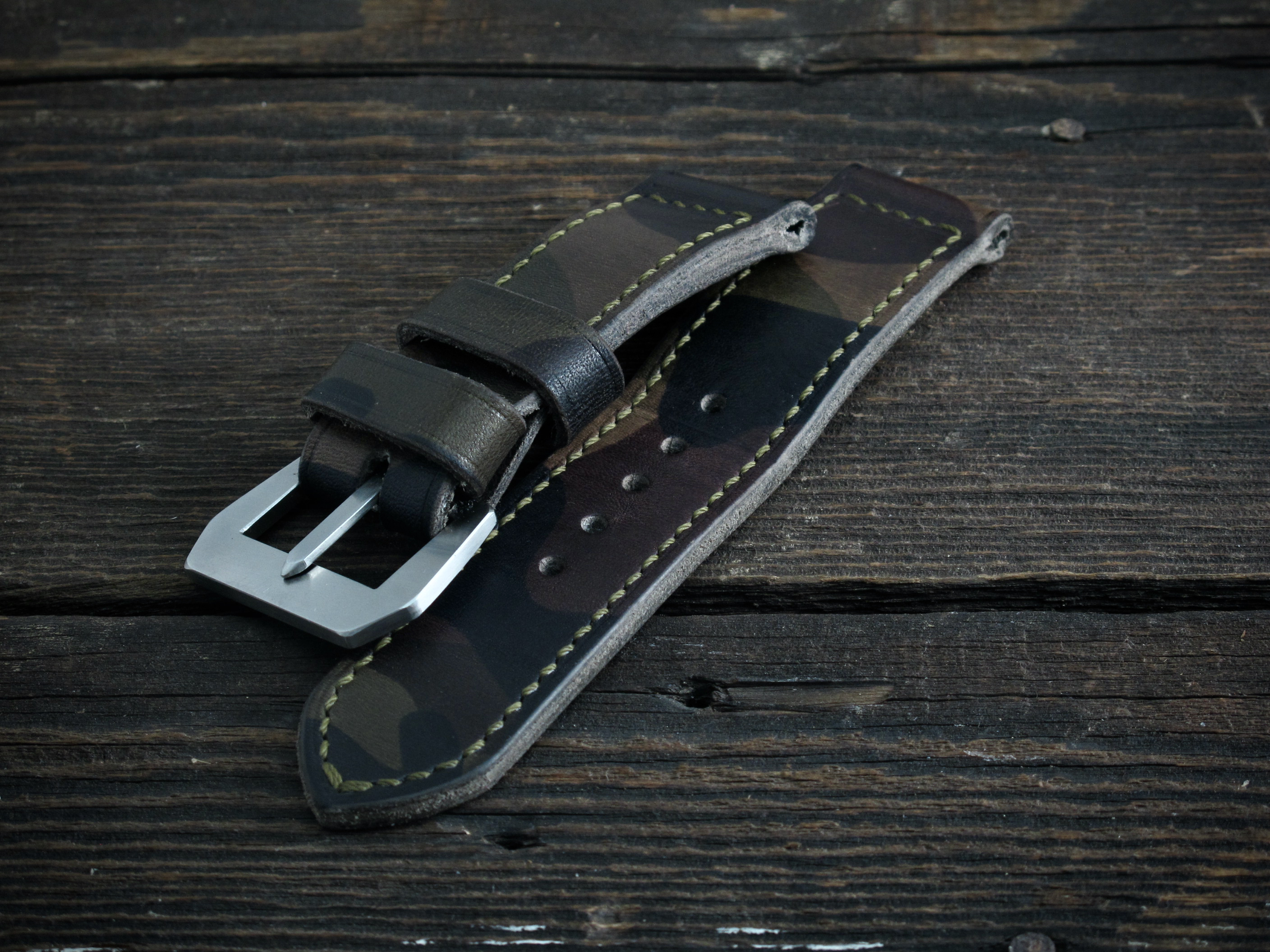 "Camo" handmade leather strap - Image 2