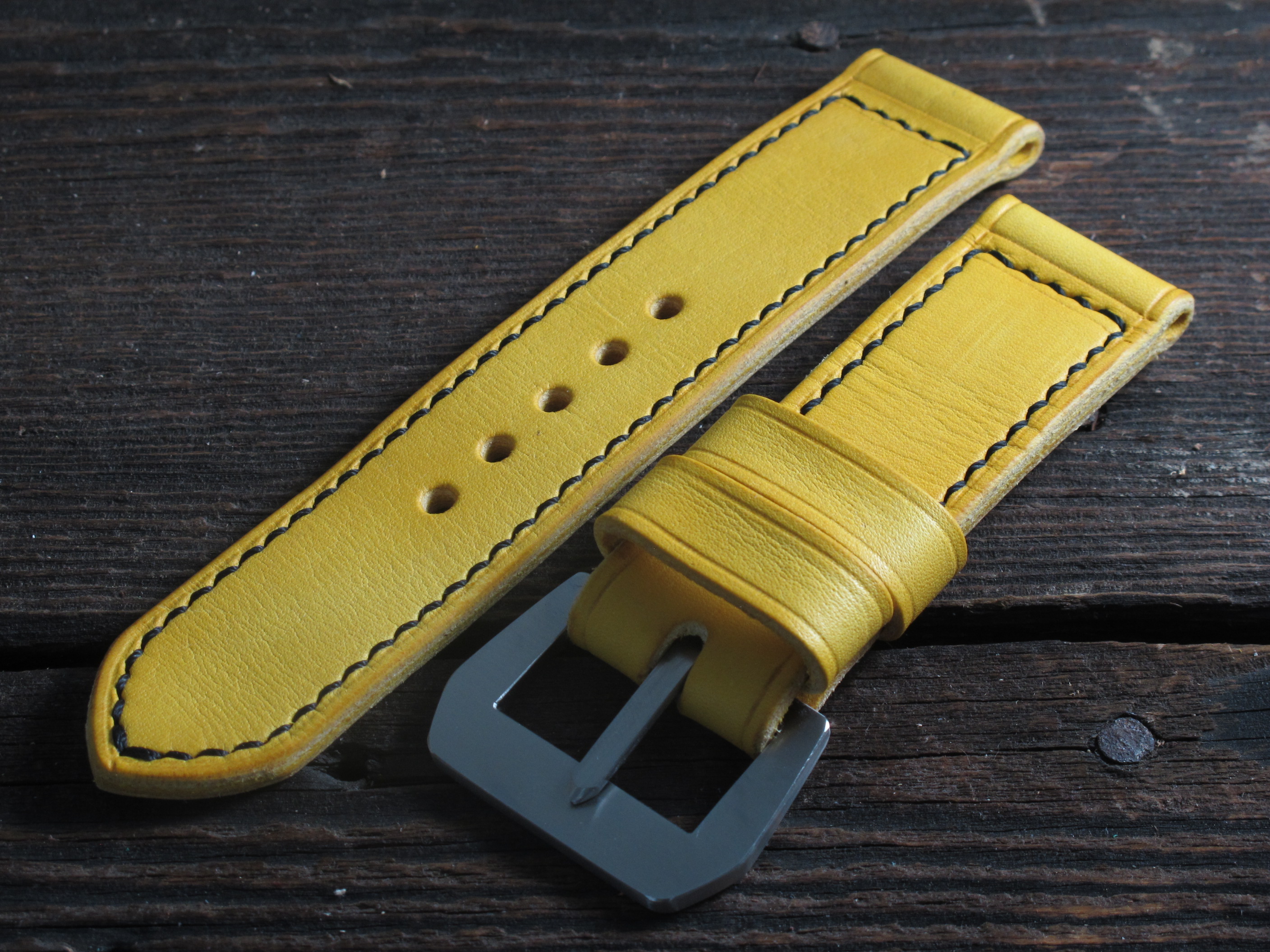 "Limone" handmade leather strap - Image 2