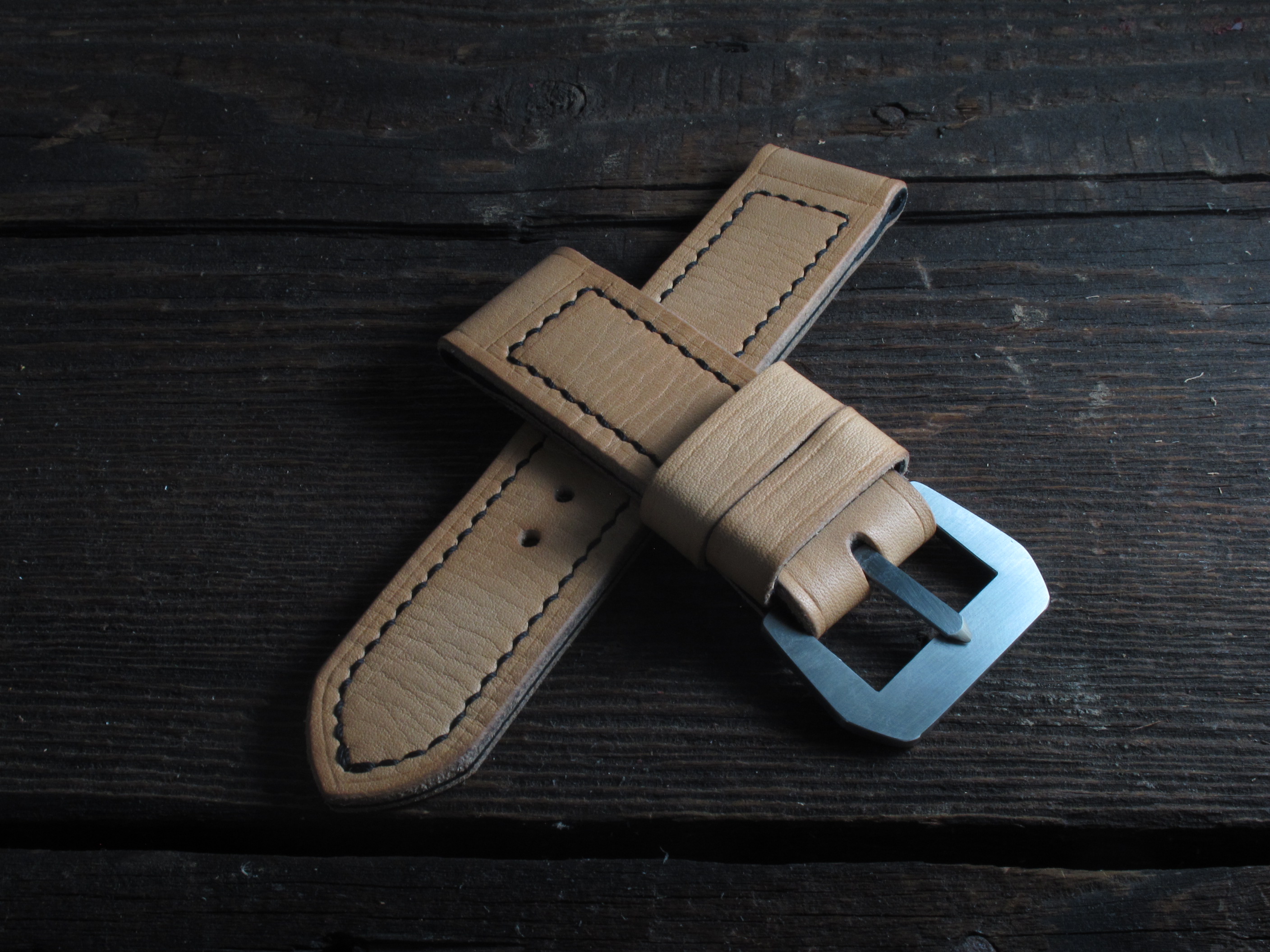 "N4" handmade leather strap