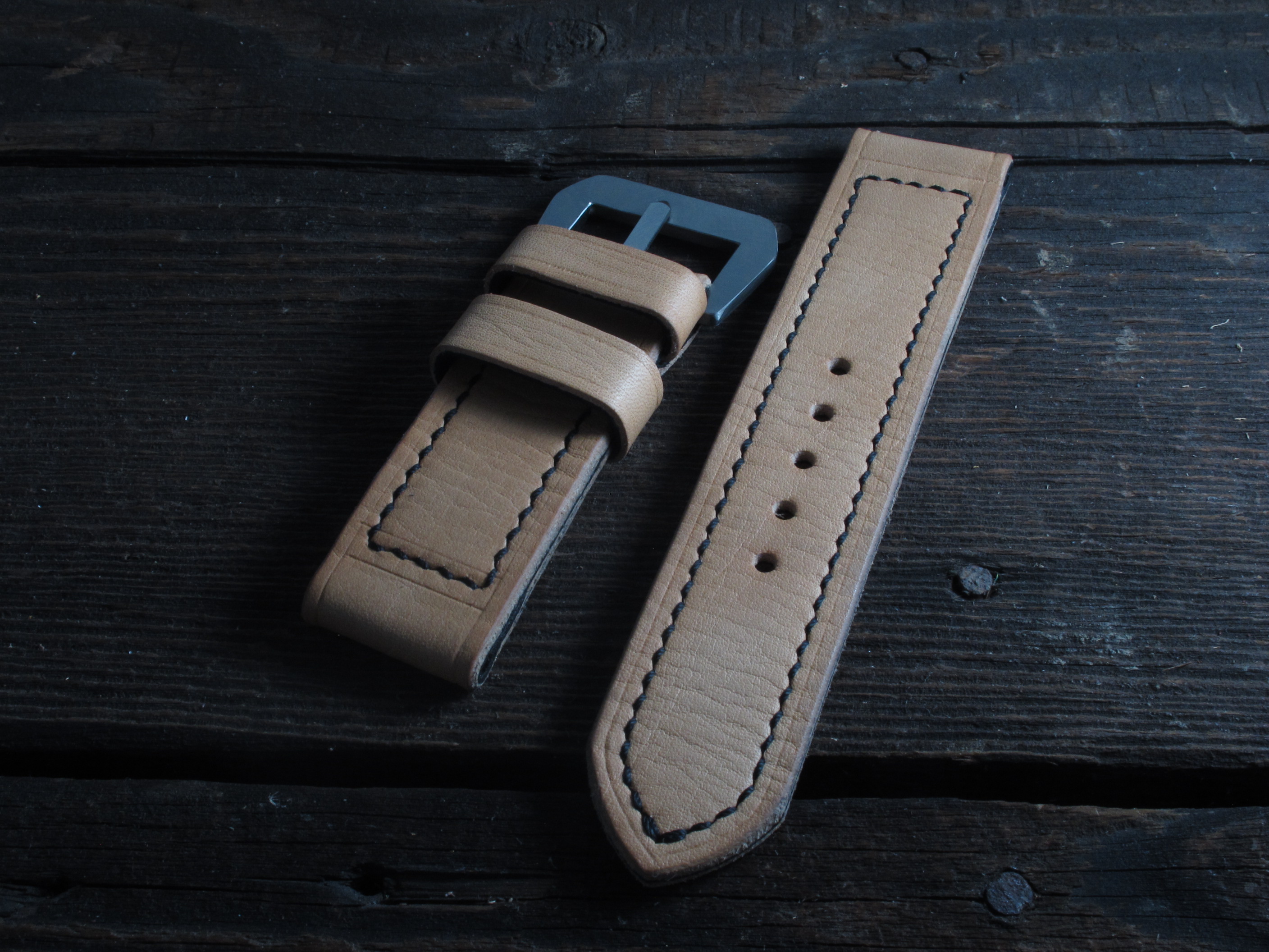 "N4" handmade leather strap - Image 3