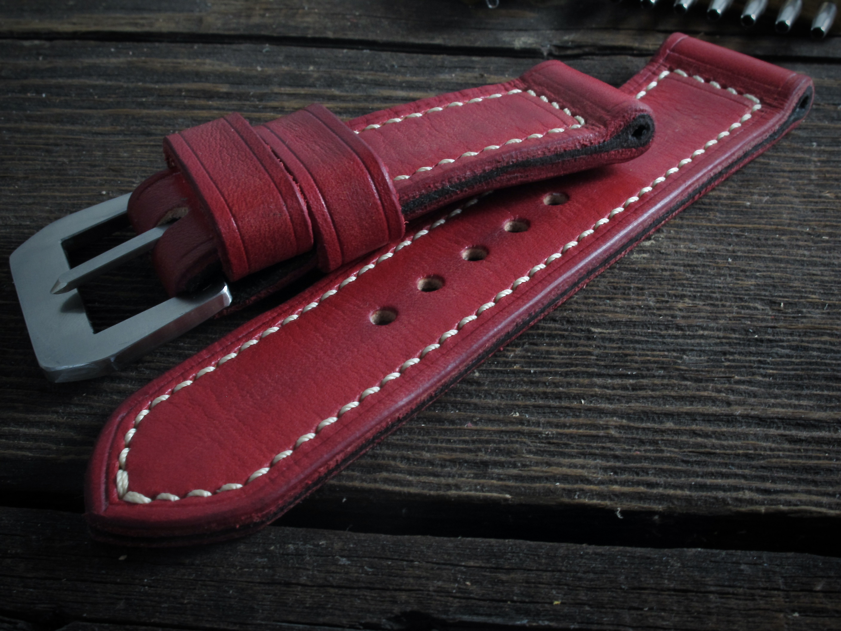 "Rosso" handmade leather strap - Image 4