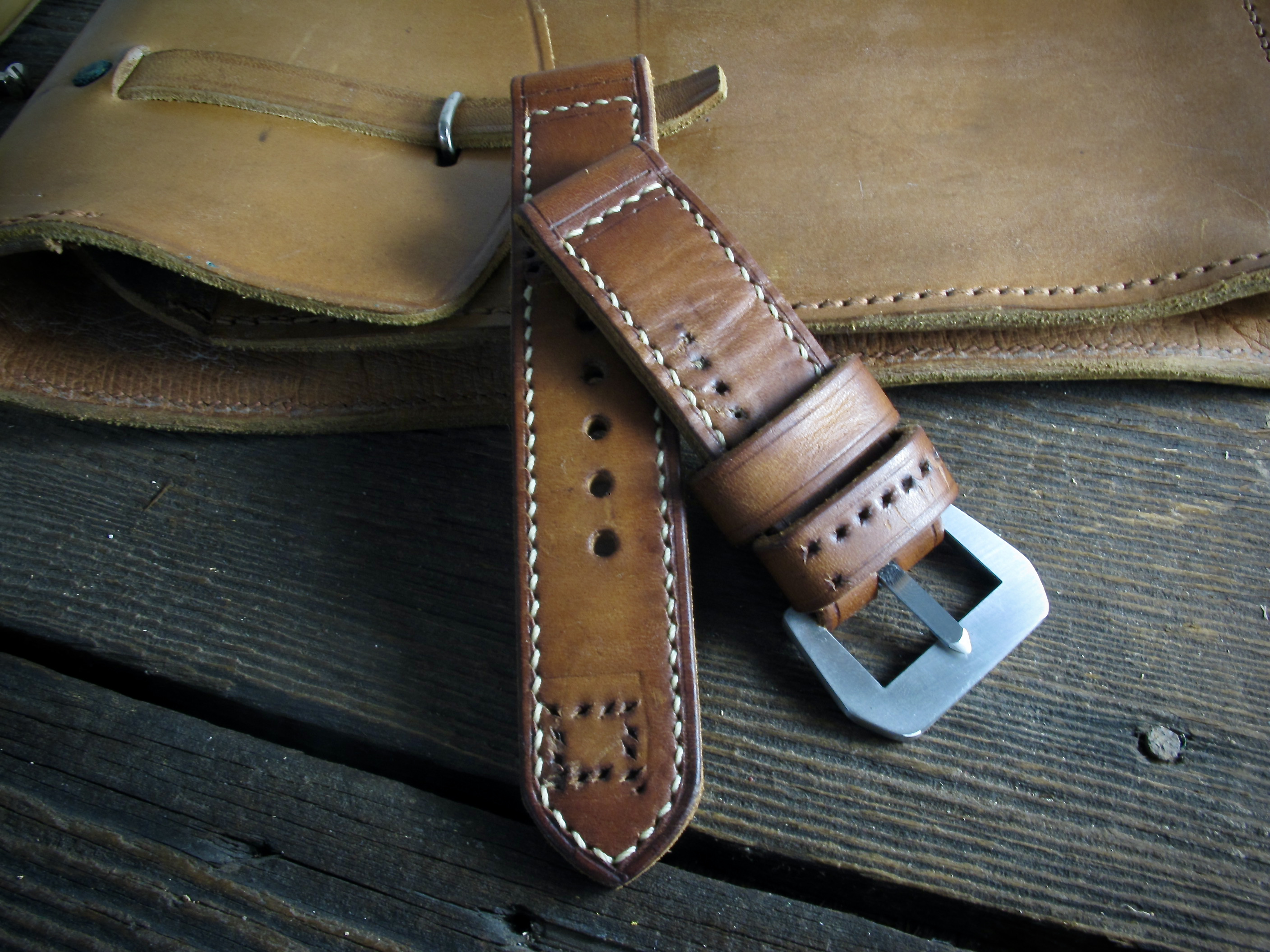 "French Ammo" handmade leather strap - Image 5