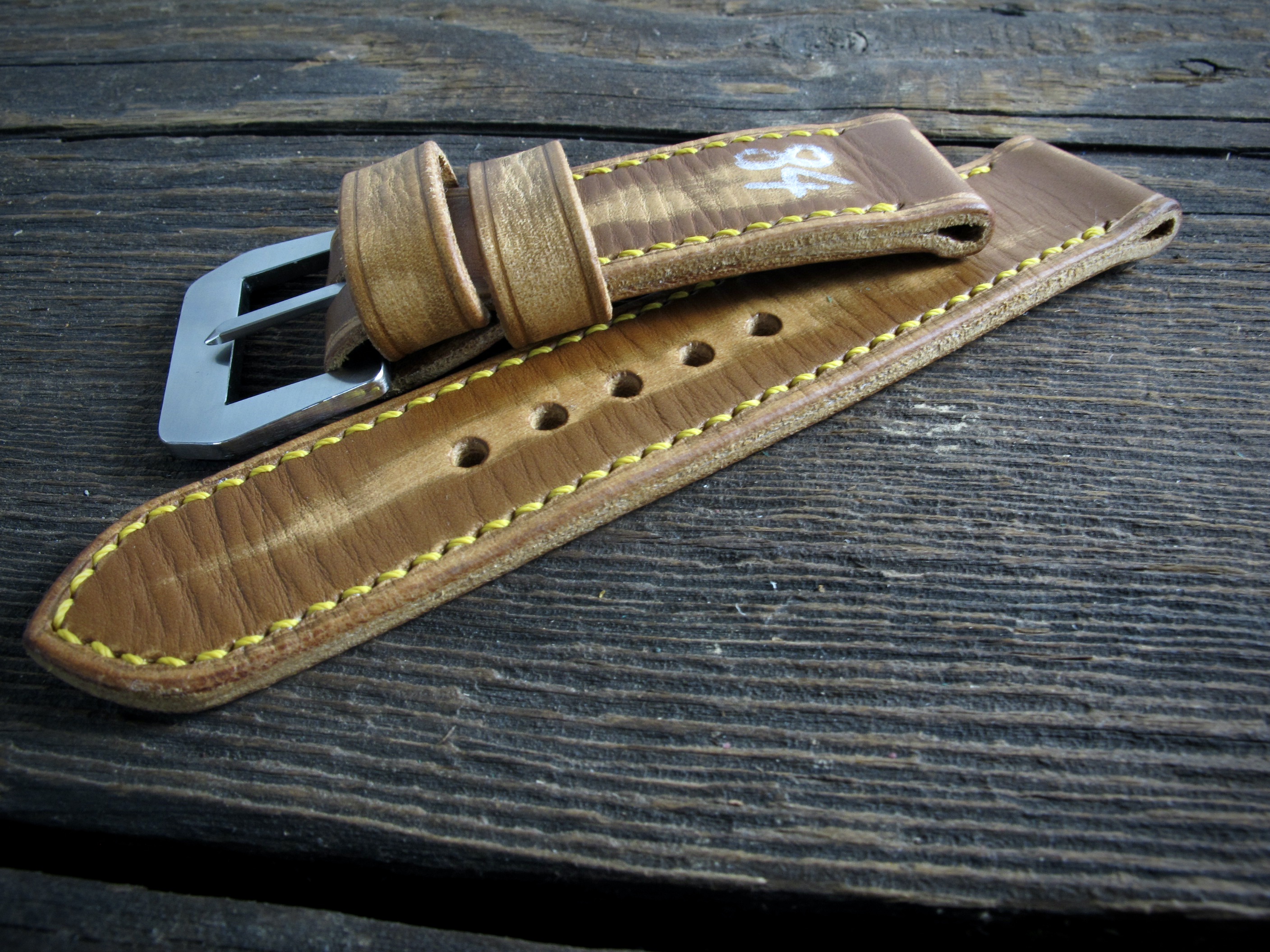 "84" handmade leather strap - Image 4