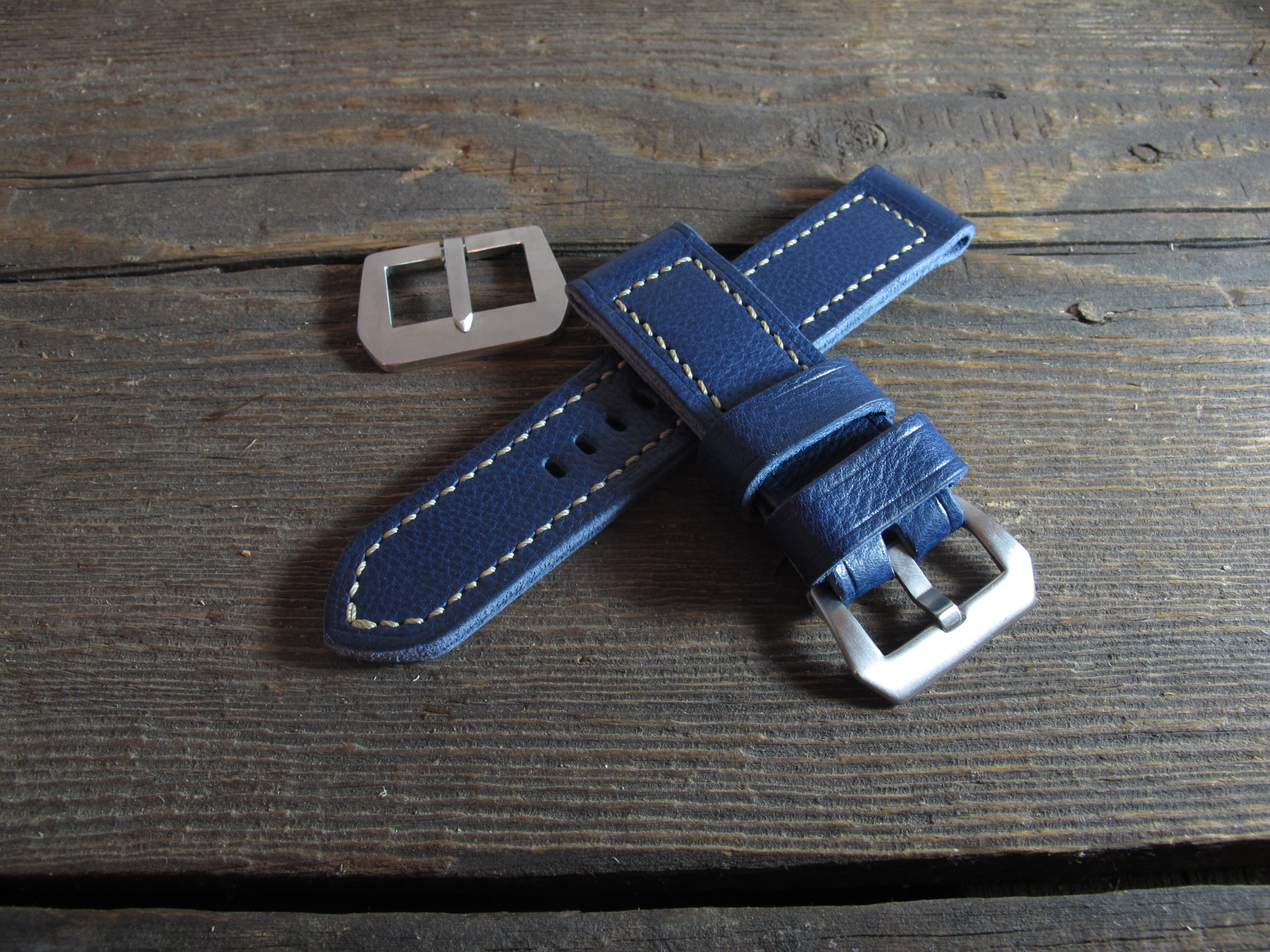 "DB 3" handmade leather strap