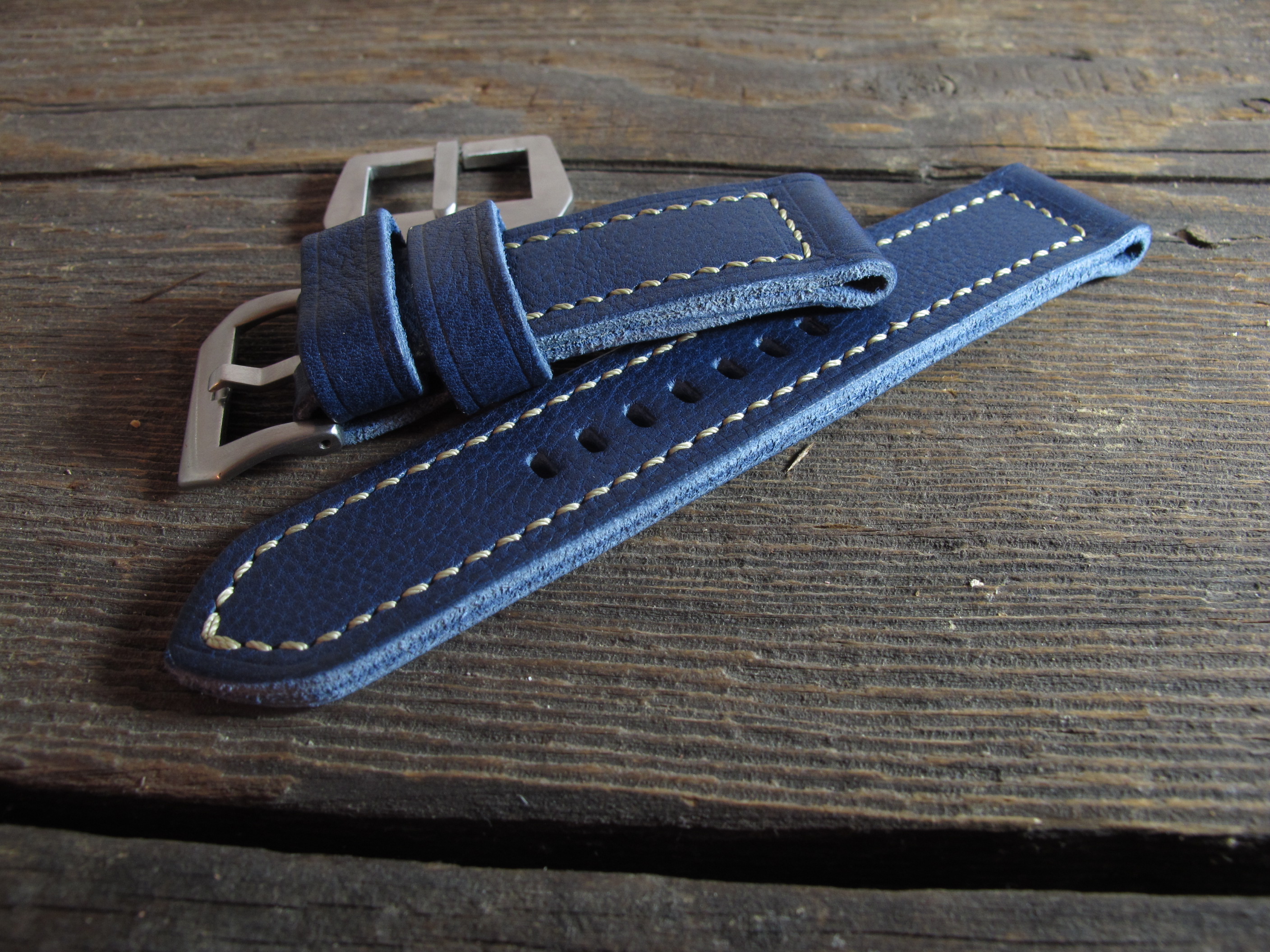 "DB 3" handmade leather strap - Image 4