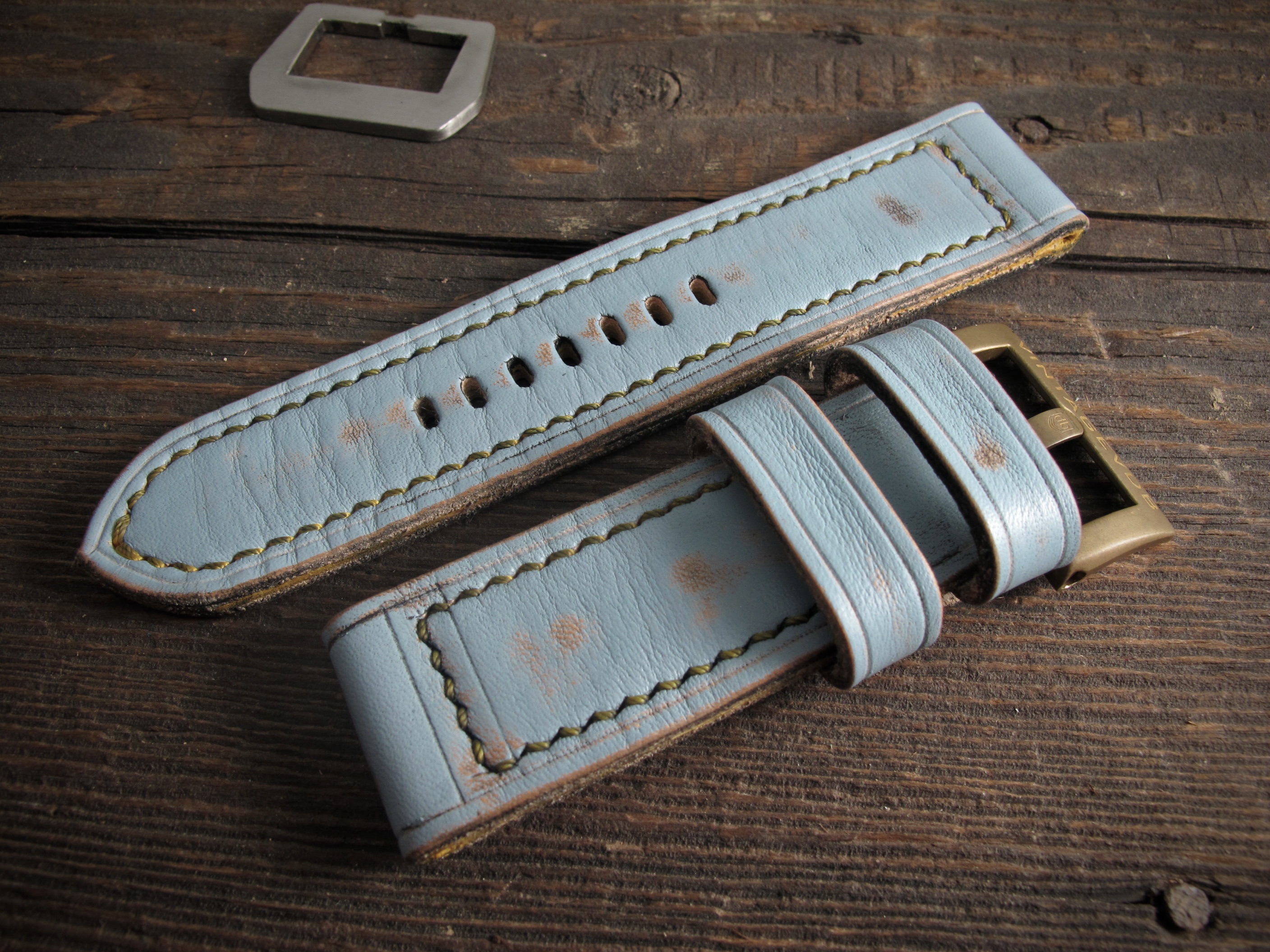 "Azzuro II" handmade leather strap - Image 2