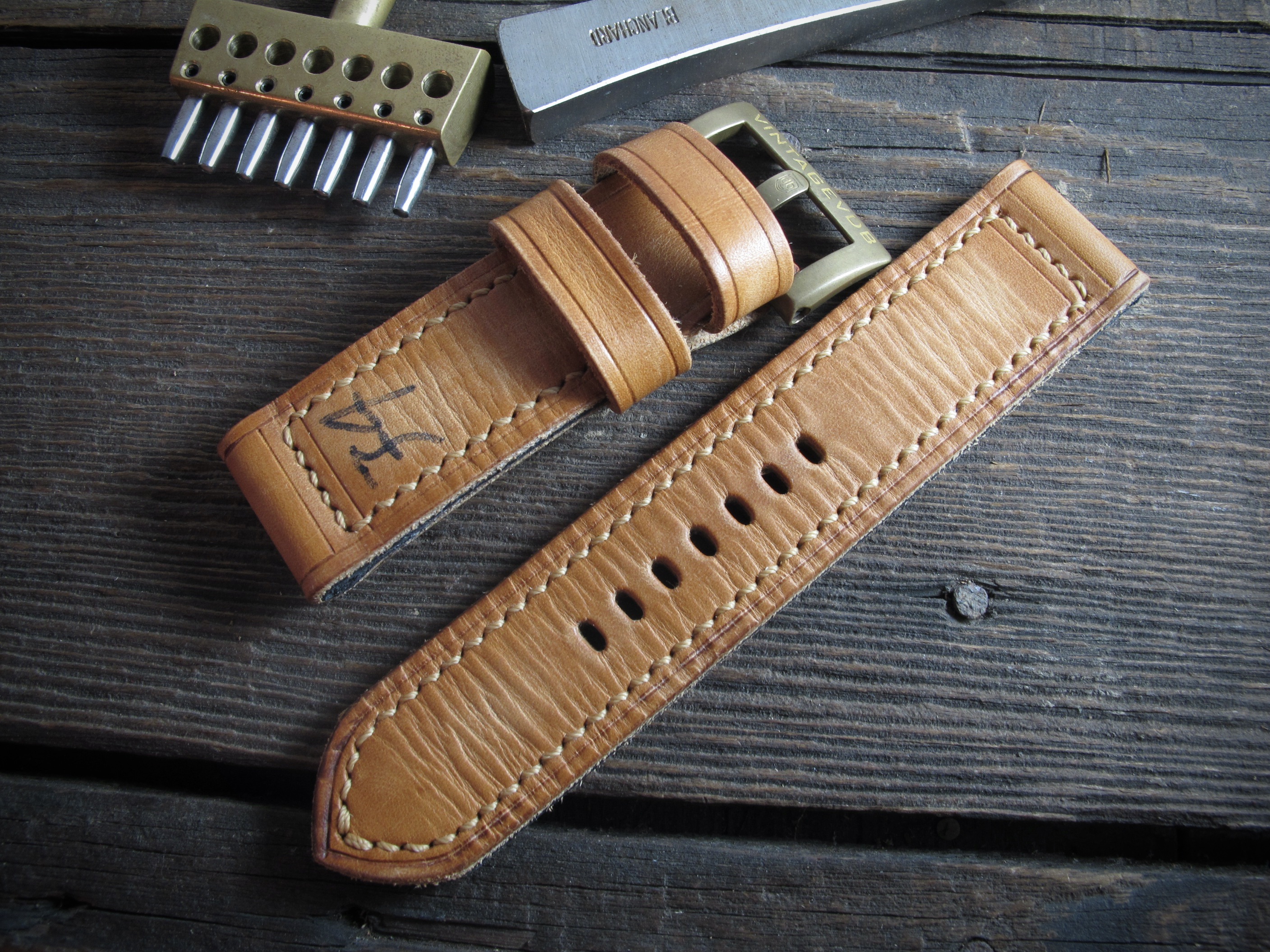 "74" handmade leather strap - Image 2
