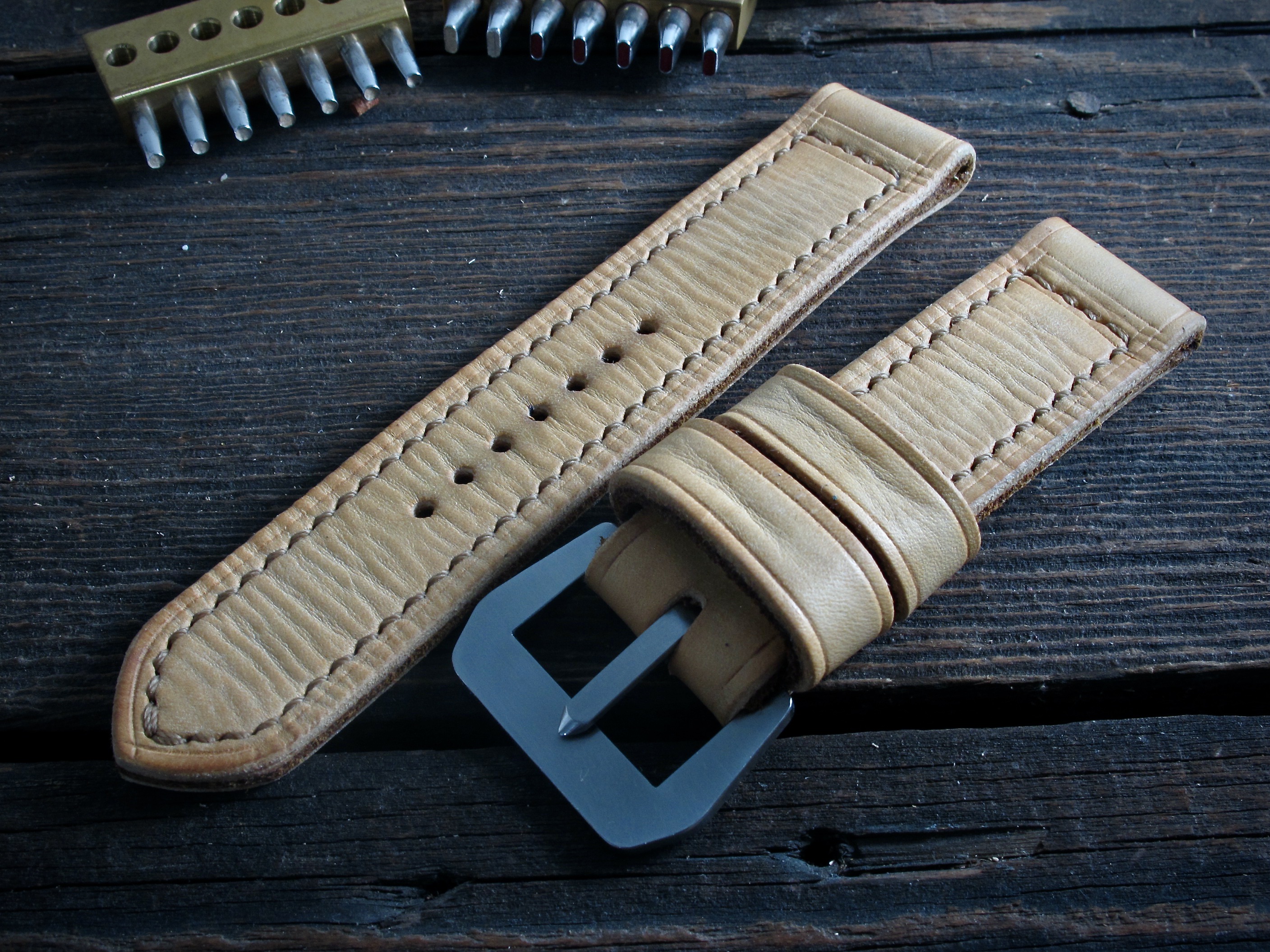 "N5" handmade leather strap - Image 2