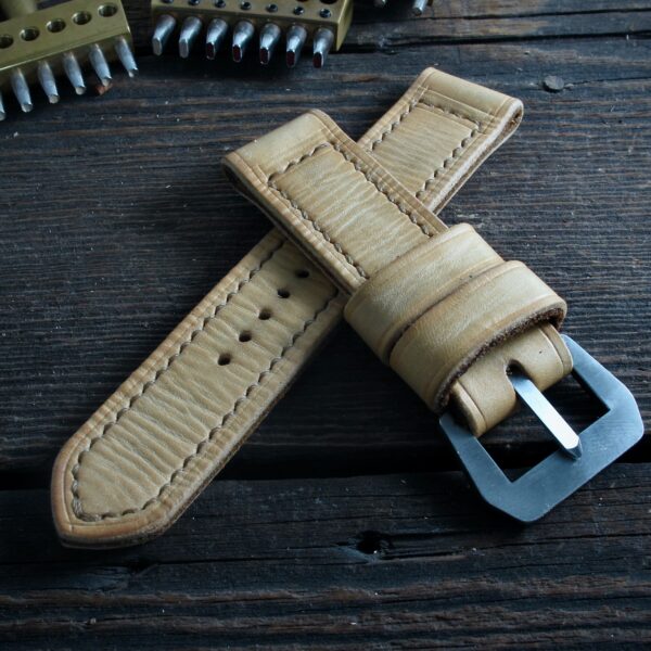 "N5" handmade leather strap