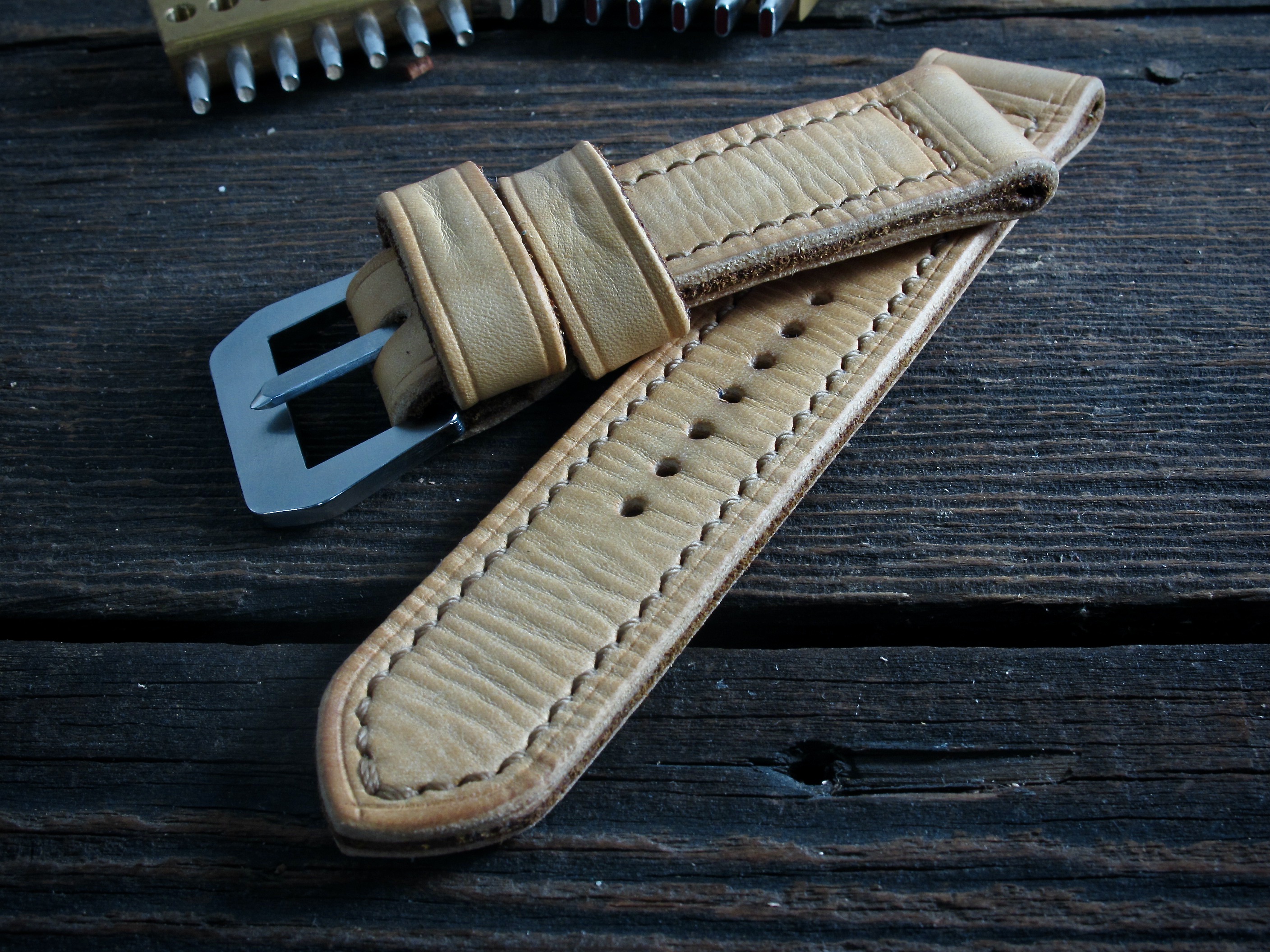 "N5" handmade leather strap - Image 5