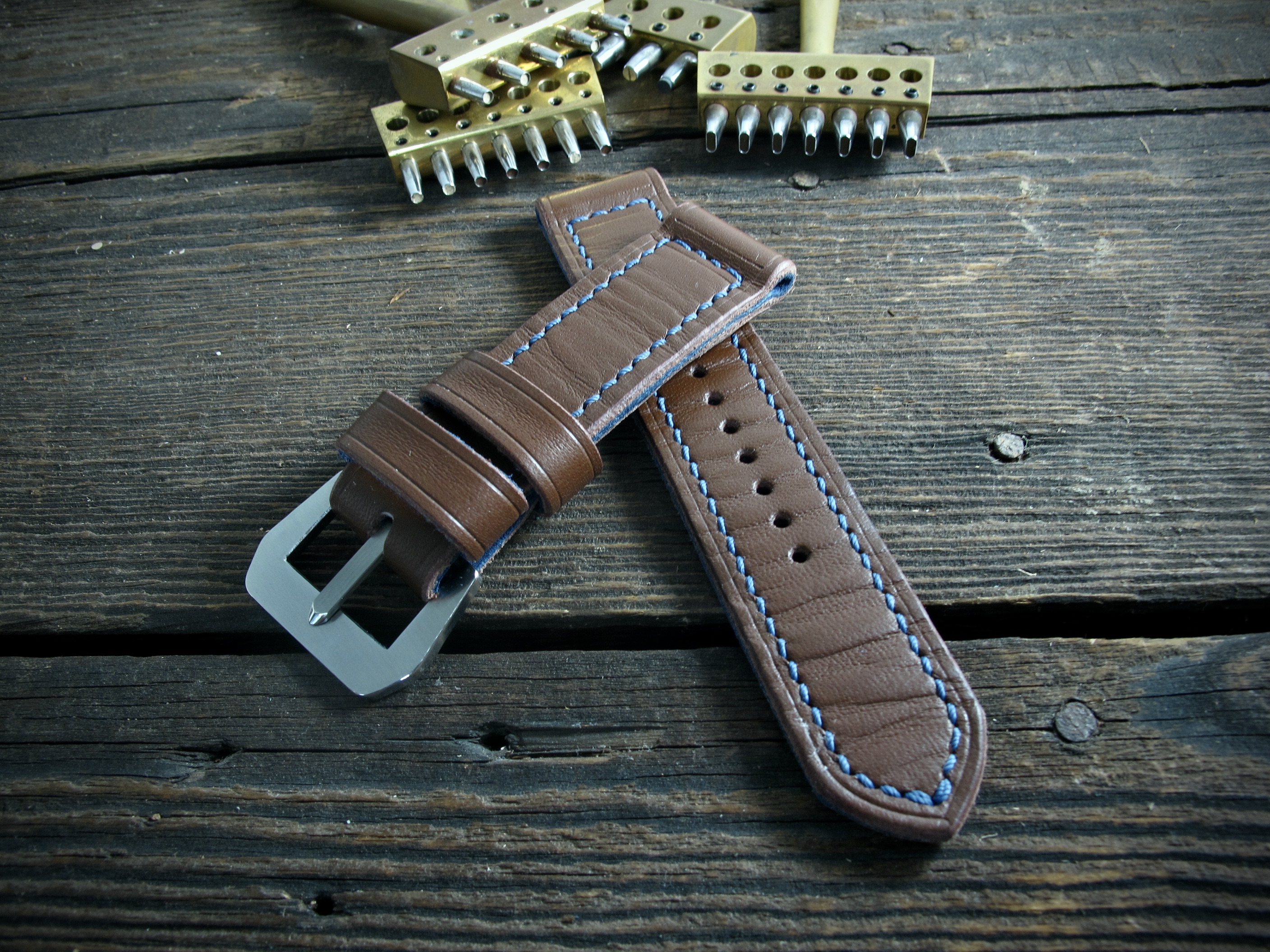"Centurio II" handmade leather strap - Image 2