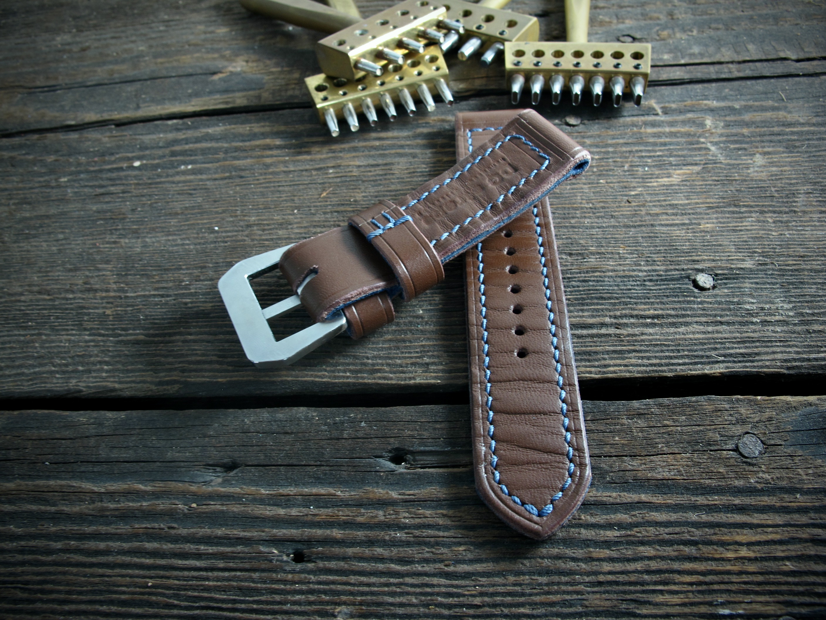 "Centurio II" handmade leather strap - Image 4
