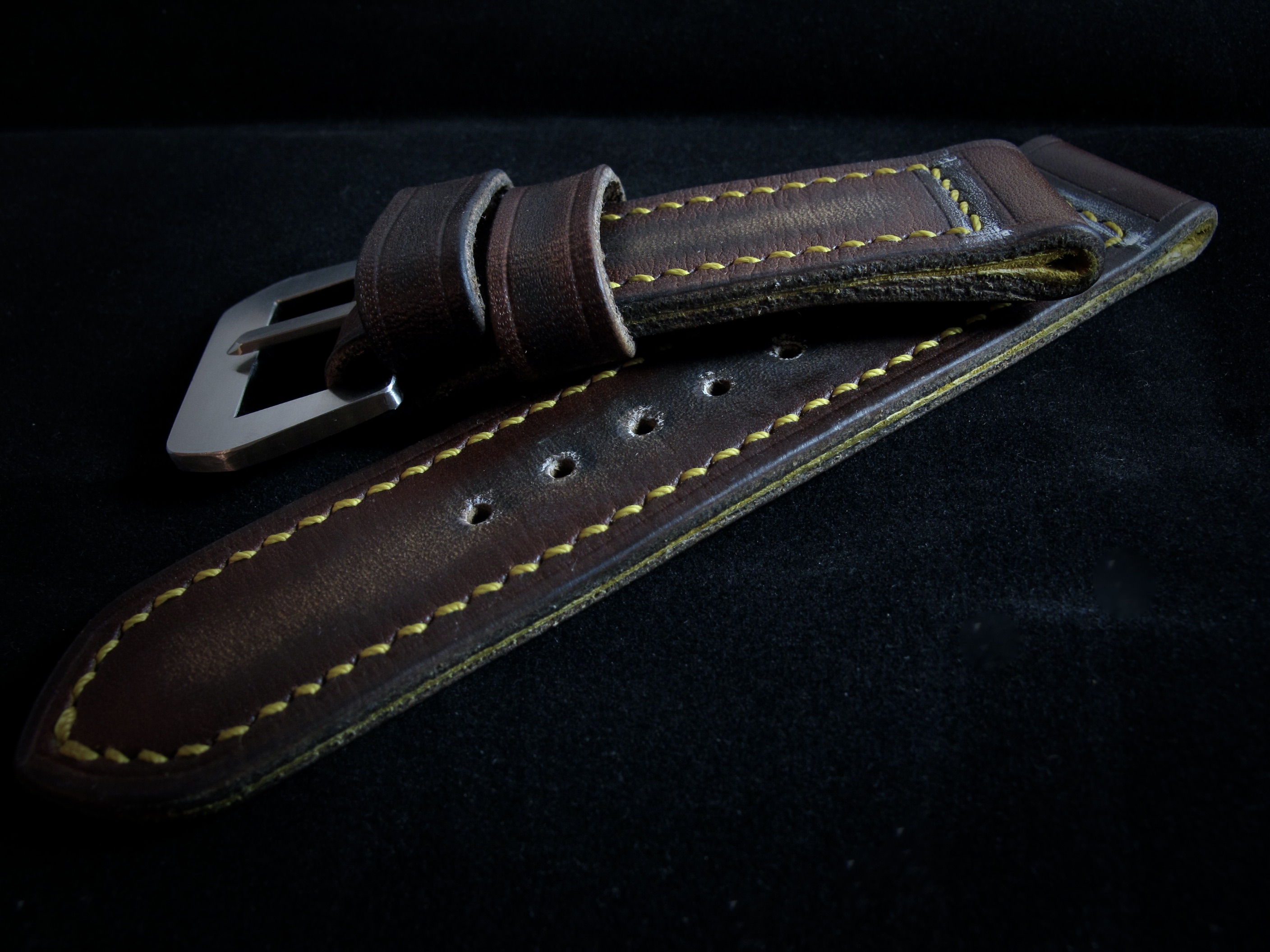 "Flottiglia X" handmade leather strap - Image 4
