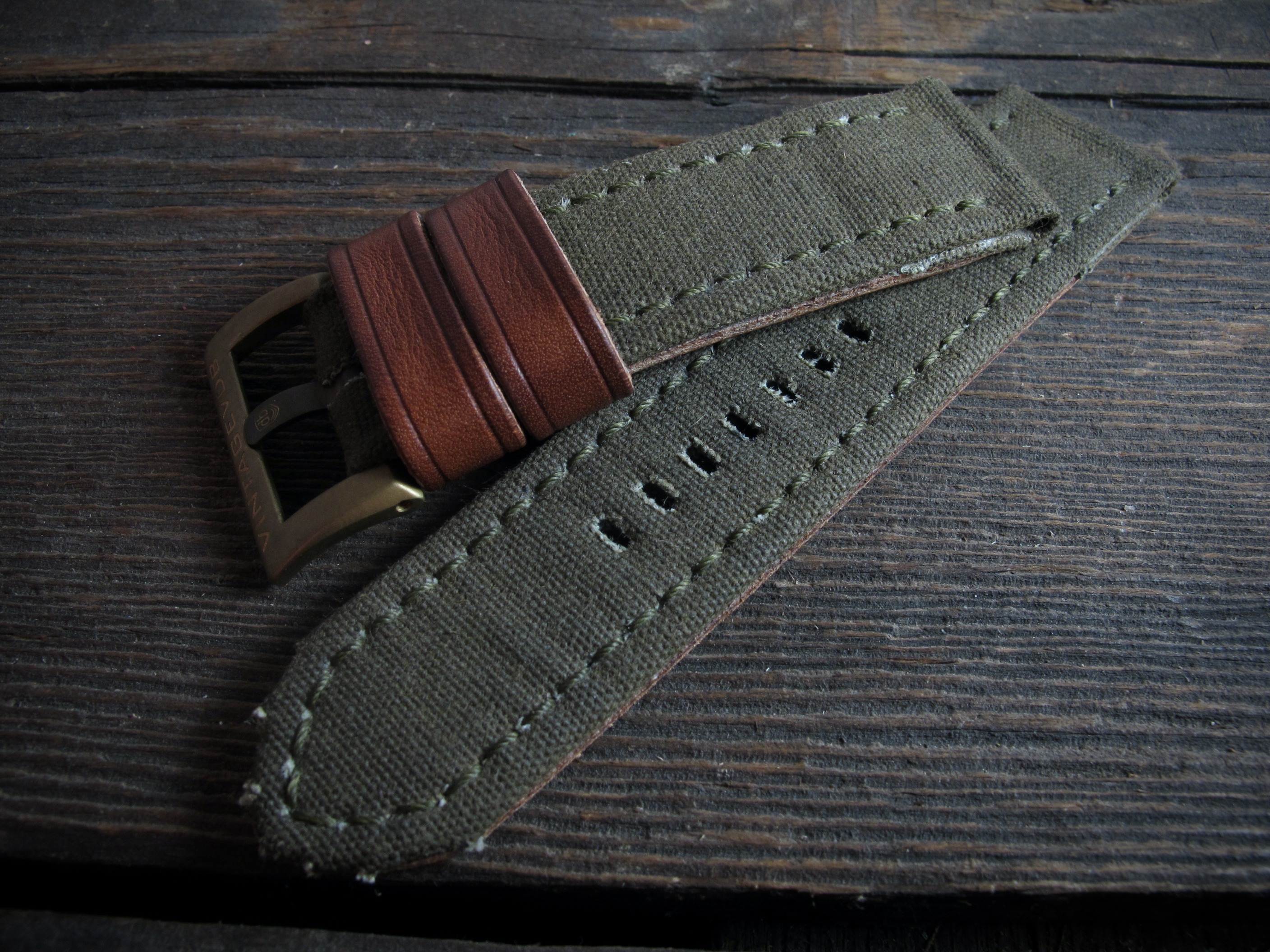 "AC-02" handmade leather strap - Image 3