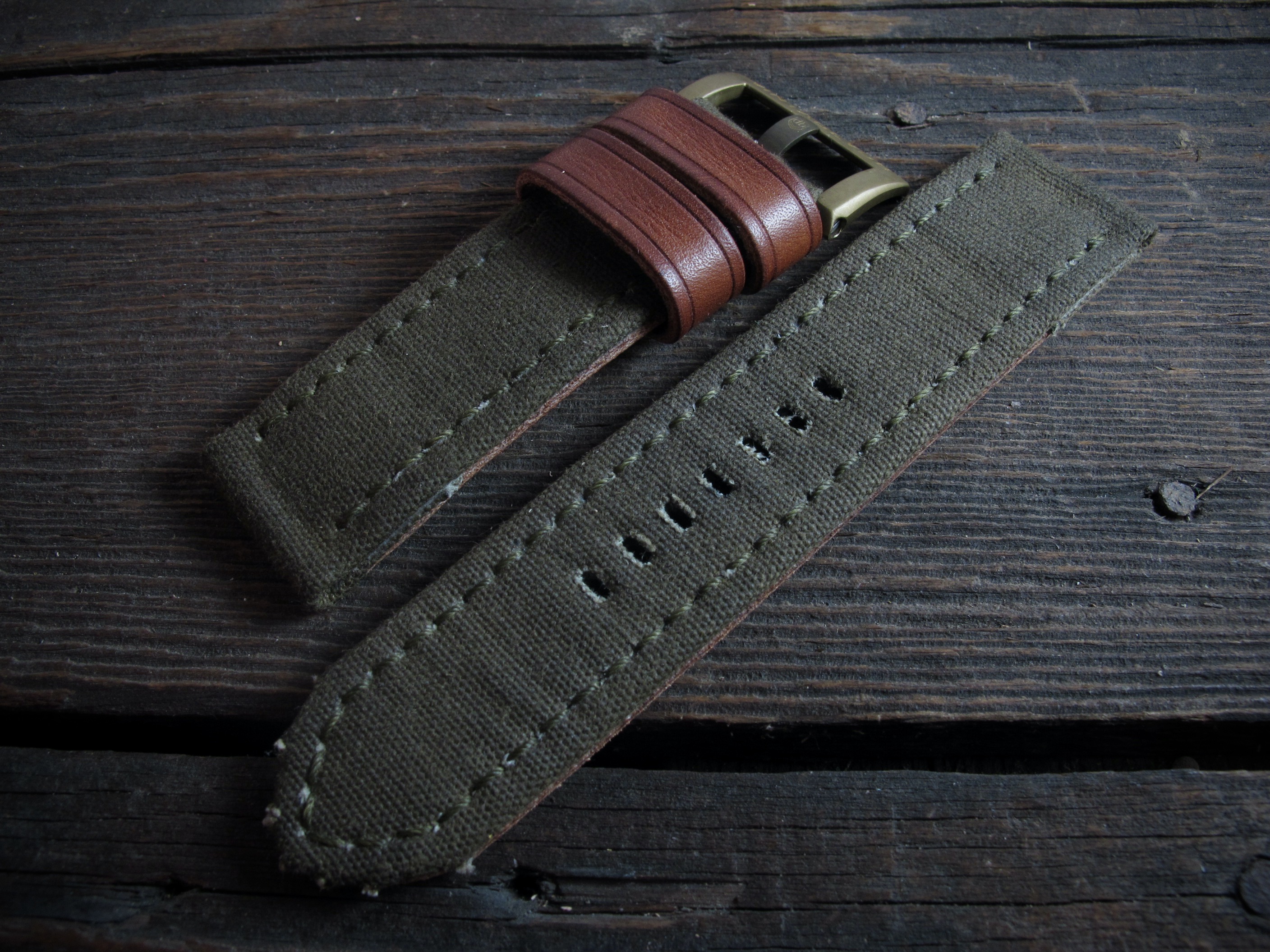 "AC-02" handmade leather strap - Image 4