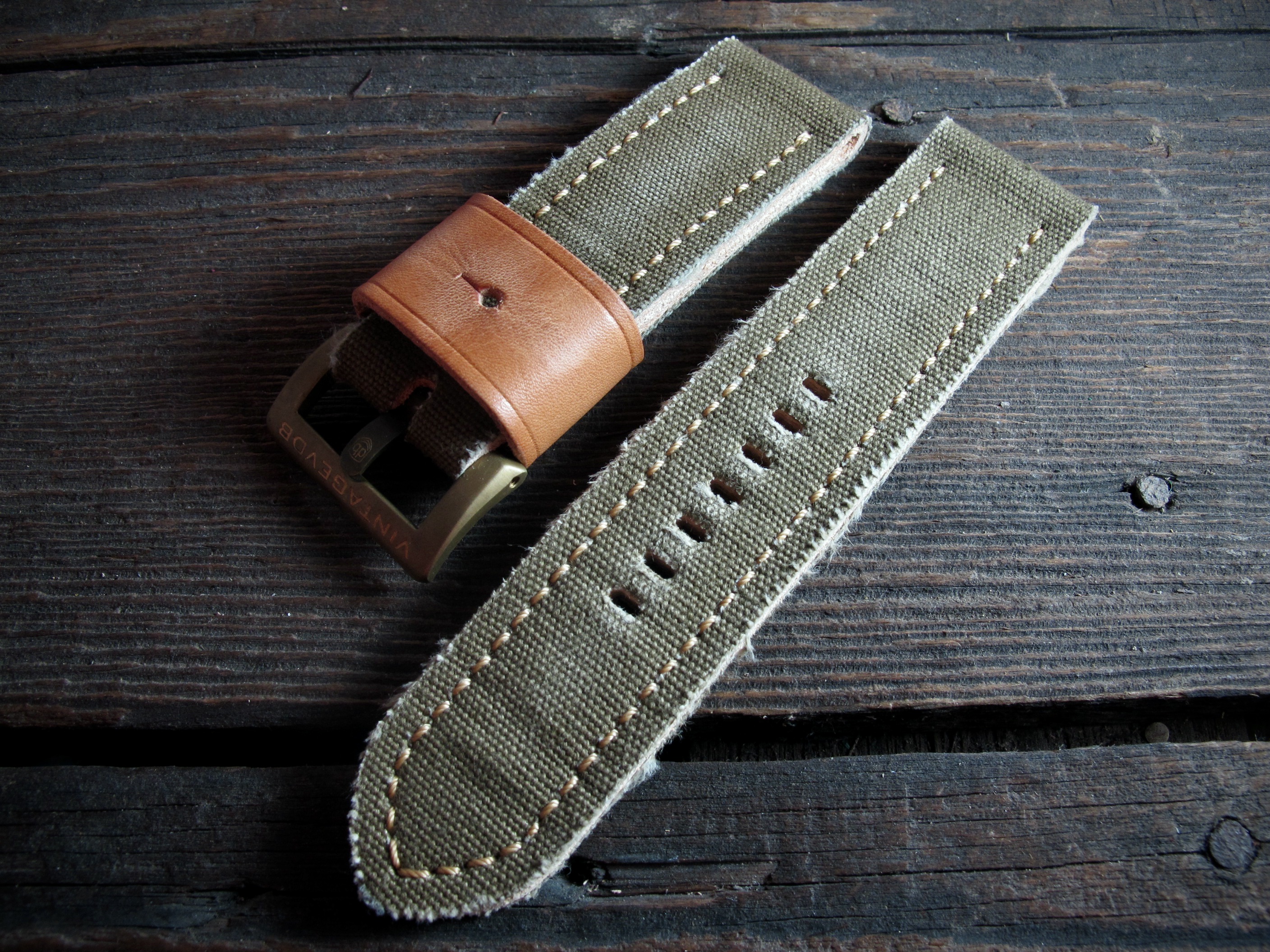 "AC-03" handmade leather strap - Image 3