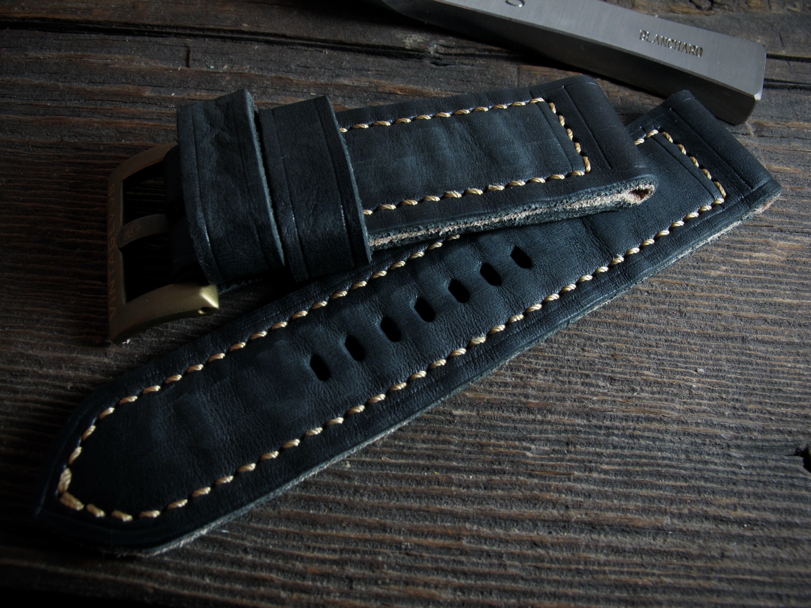 "Nero X" handmade leather strap - Image 3