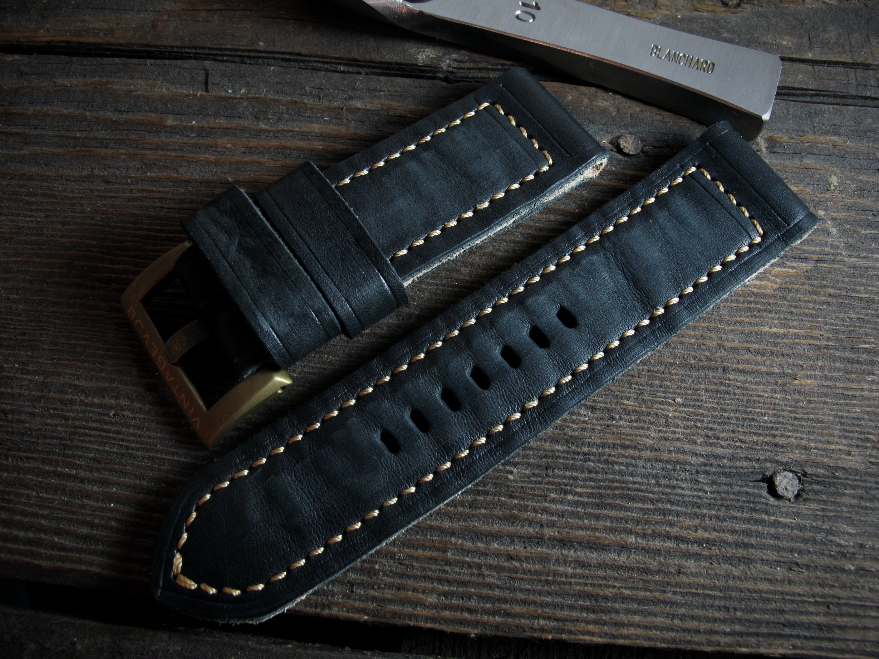 "Nero X" handmade leather strap - Image 2