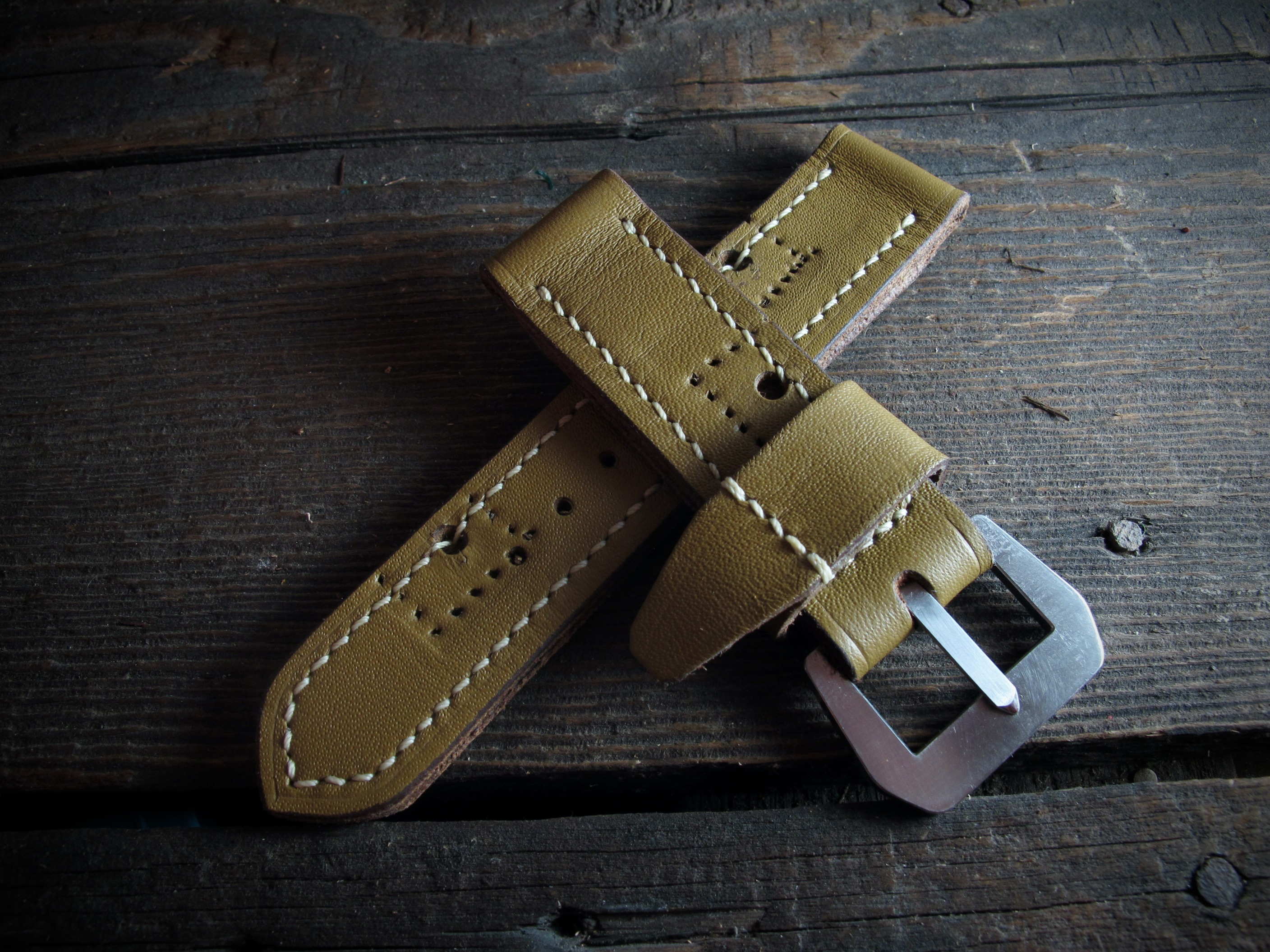 "M.A.T-02" handmade french ammo leather strap