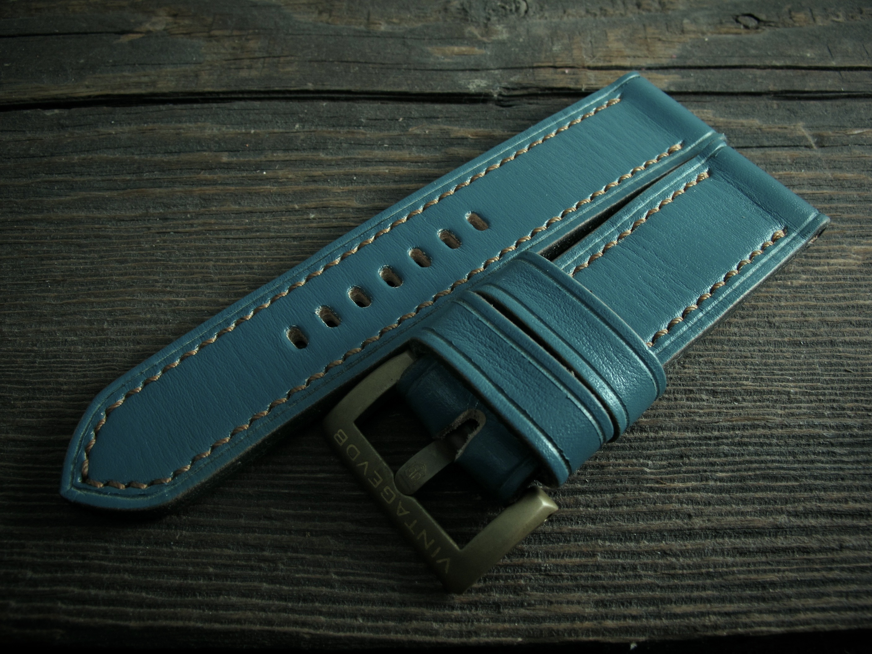 "Venom" handmade leather strap - Image 3