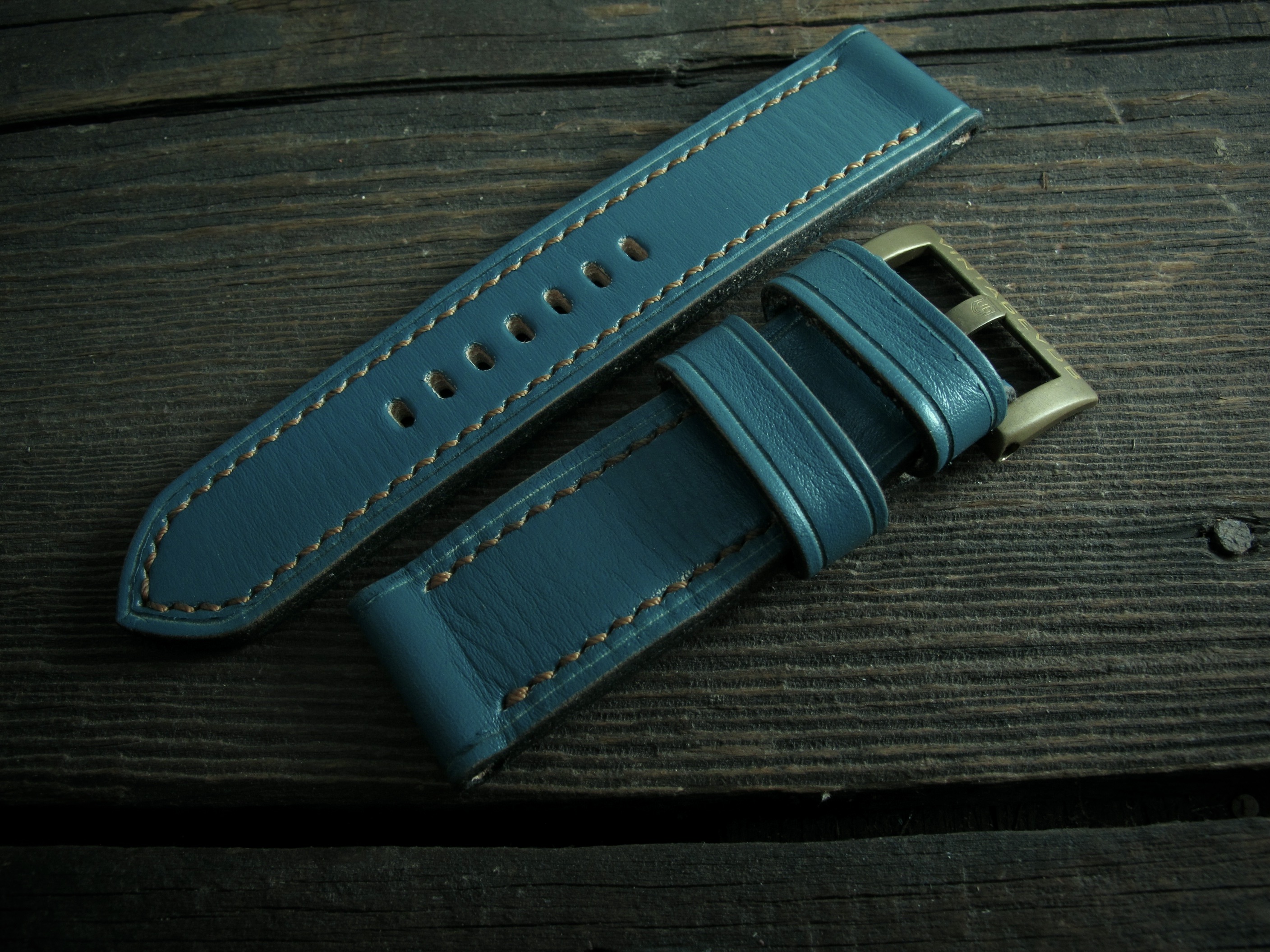 "Venom" handmade leather strap - Image 2