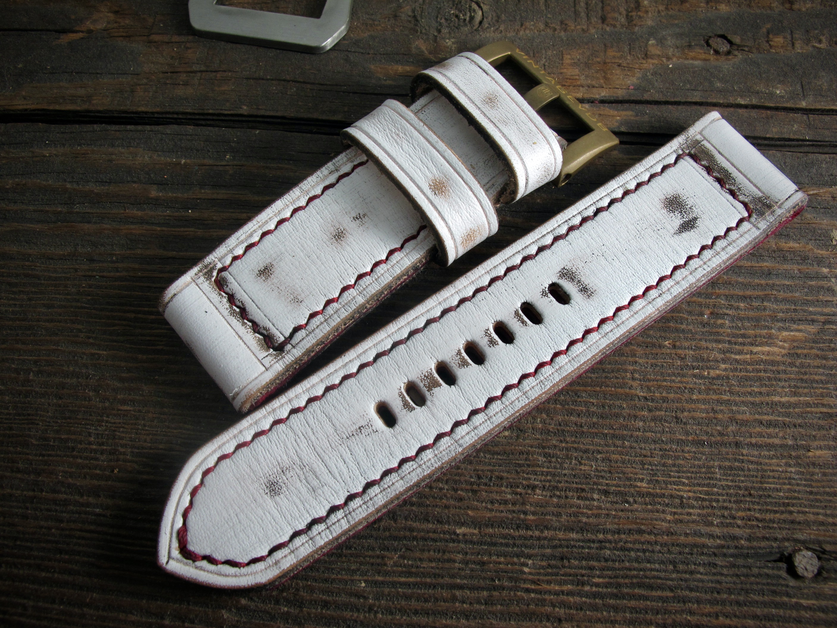 "Alba" handmade leather strap - Image 5